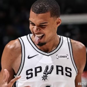 39+15！文班成历史第4人！卡斯尔创队史两项记录
